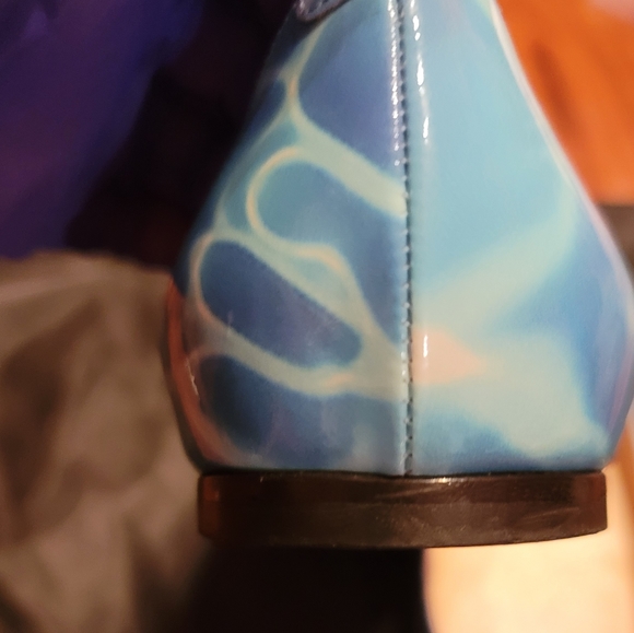 Jimmy Choo Flats - Picture 4 of 11